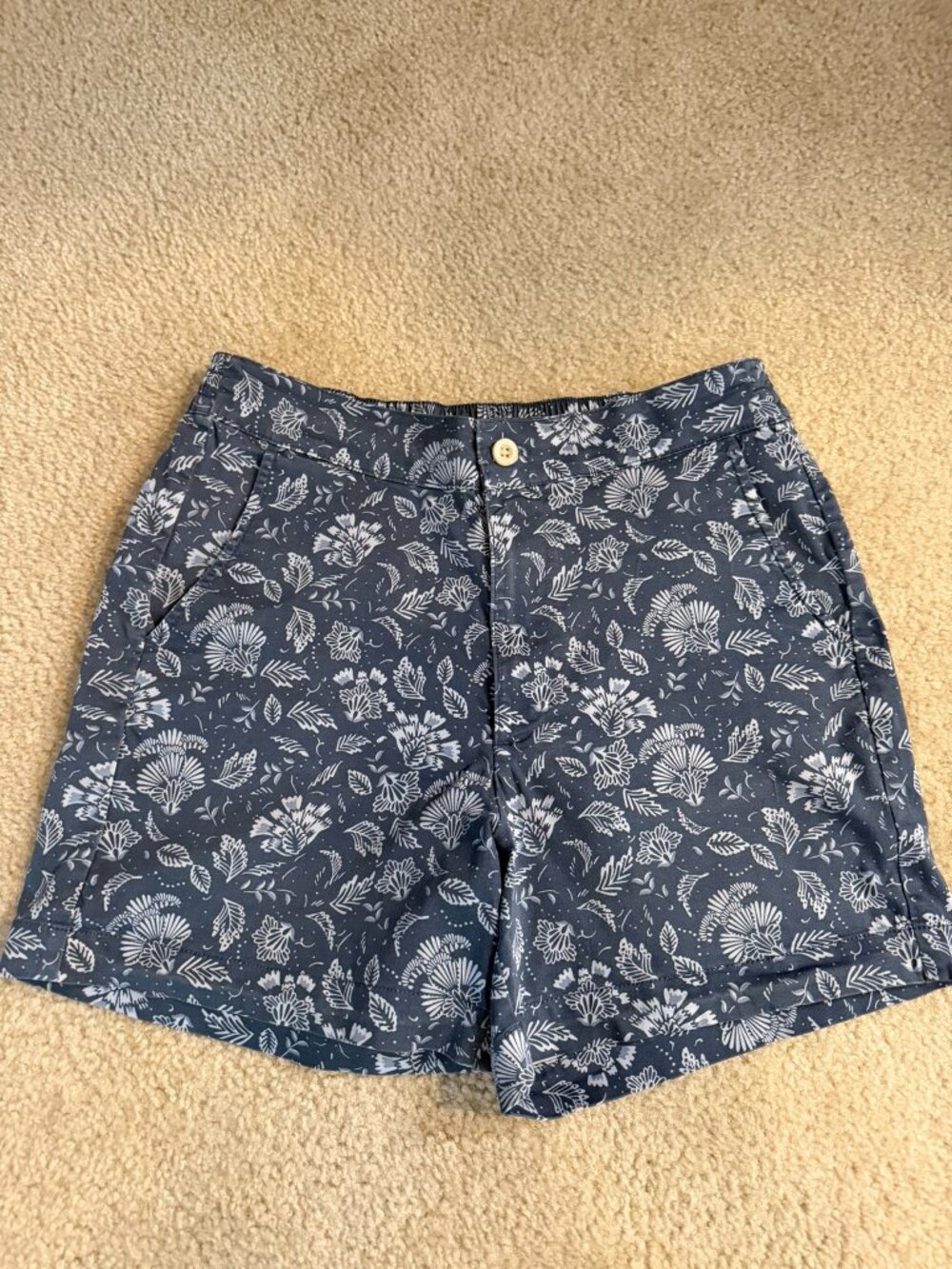 JACHS Girlfriend New York Floral Chino Shorts Blue Size L Stretch